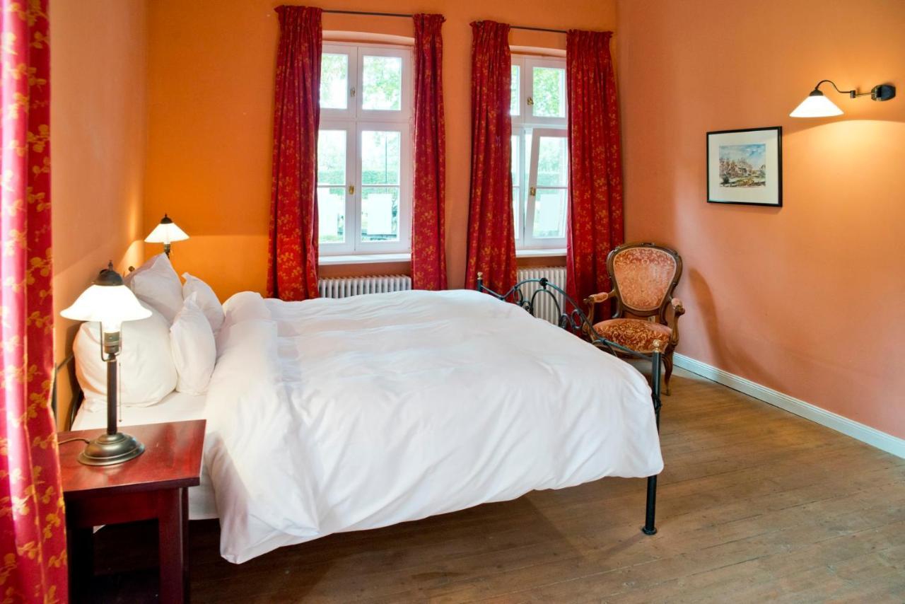 Romantik Gutshaus Hotel 4*